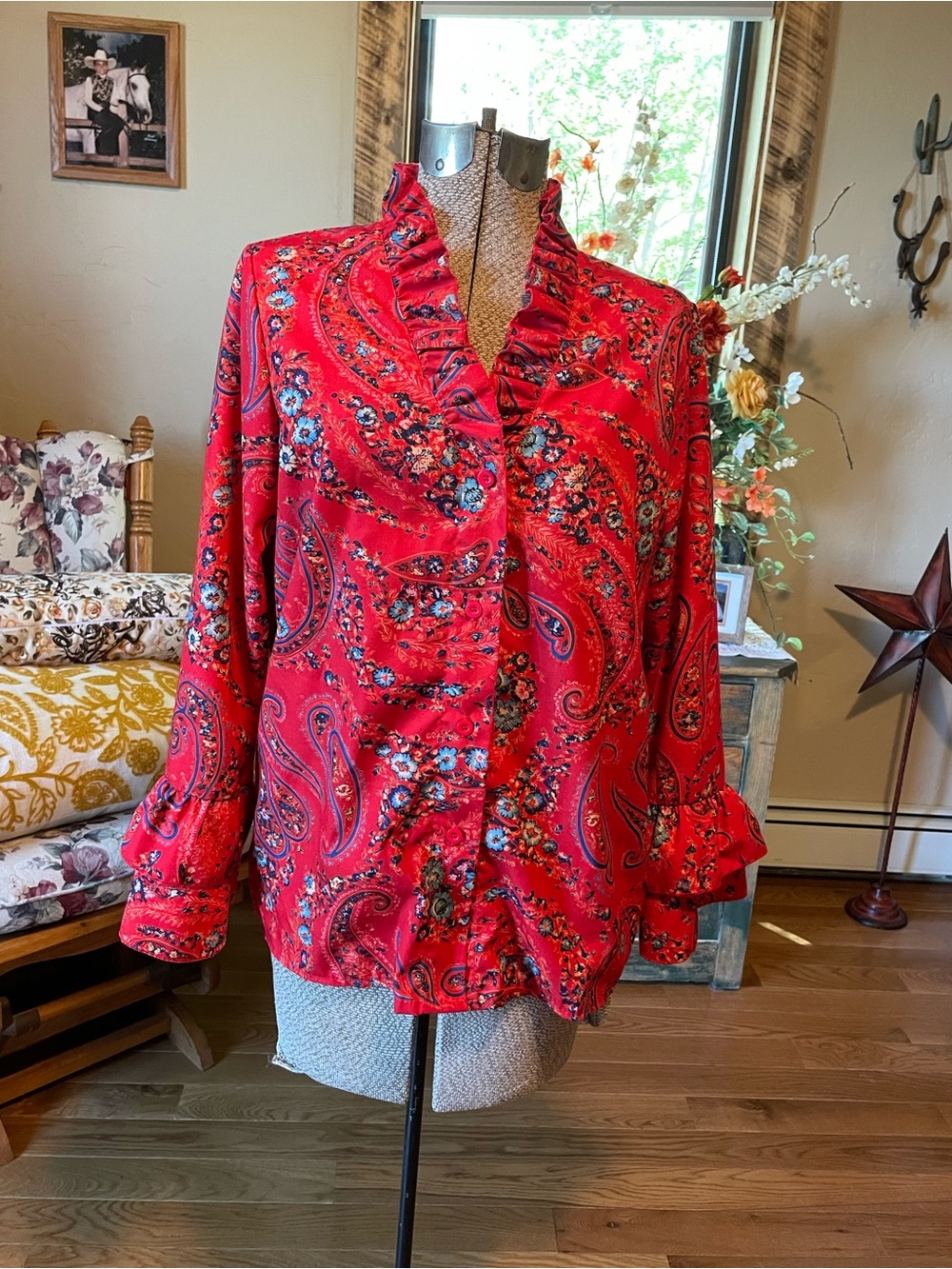 Red Paisley Ruffle-Trim Blouse - Picture 2 of 13